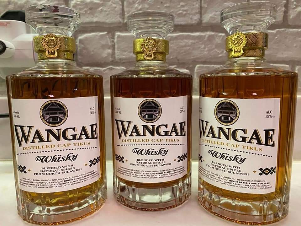 Produk minuman beralkohol dengan label WangaE