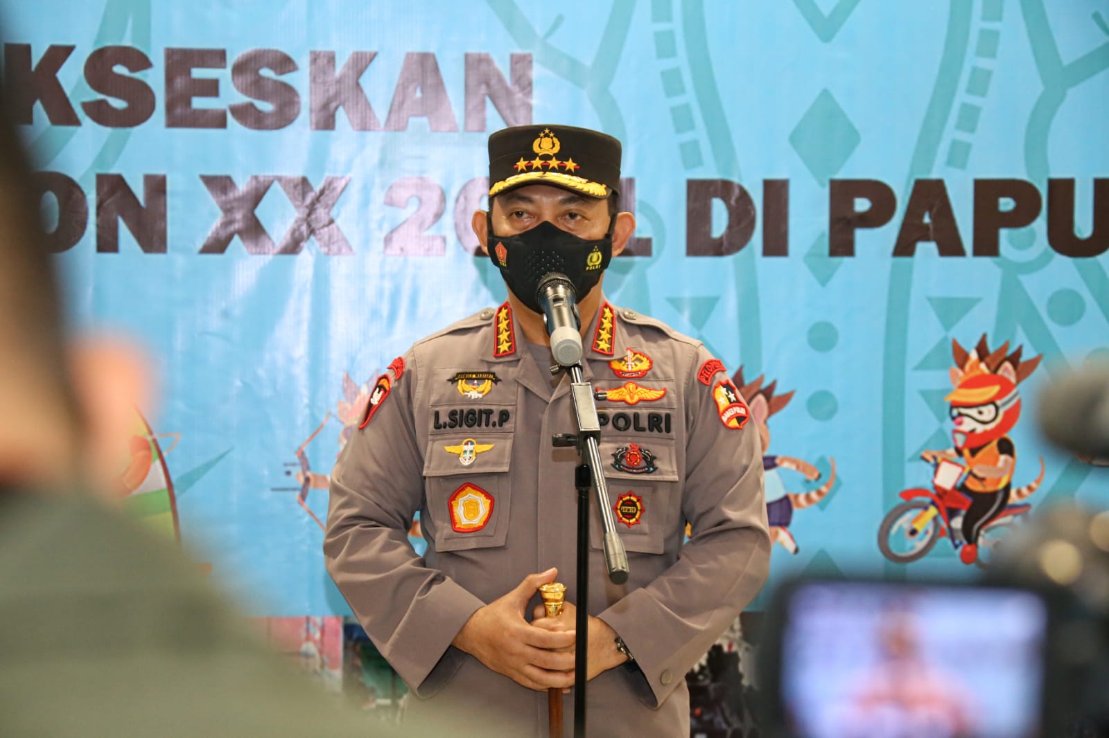 Kapolri Listyo Sigit Prabowo menyebut rencana perekrutan 56 orang tersebut guna memperkuat organisasi Polri, khususnya di bidang tindak pidana korupsi (tipikor).