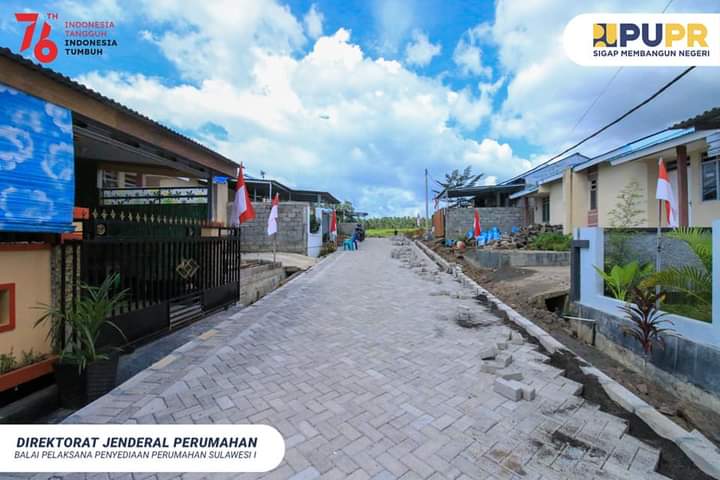SIGAP MEMBANGUN NEGERI : Salah satu bantuan Prasarana, Sarana, dan Utilitas (PSU) pekerjaan peningkatan jalan lingkungan perumahan bersubsidi pada salah satu lokasi perumahan di Sulut.