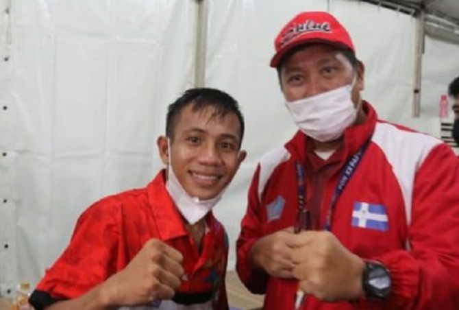 Juan Abas bersama Ketua KONI Sulut Steven Kandouw.