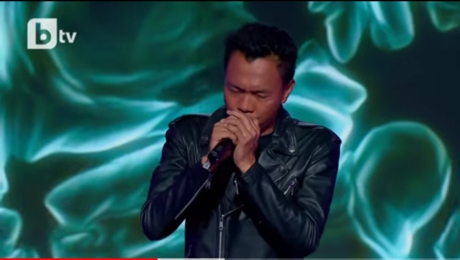 Denden Gonzalez saat tampil di The Voice Bulgaria (screenshot Youtube TVB