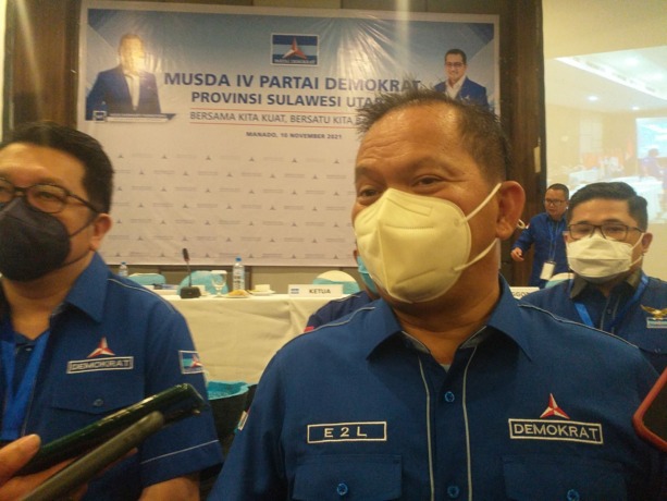 Elly Lasut usai terpilih akmalasi sebagai Ketua DPD Partai Demokrat Sulut, Rabu (10/11), malam.
