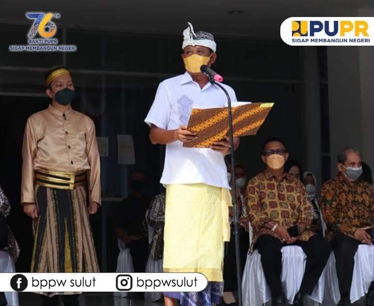 Kepala BPPW Sulut Ir Komang Raka Maharthana MAP menjadi Pembina Upacara 