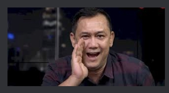 Pegiat Media Sosial Denny Siregar