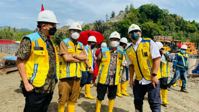Staf Khusus Wakil Presiden RI (Stafsus Wapres) bidang Investasi dan Infrastruktur Sukriansyah S. Latief menggelar kunjungan kerja (kunker) ke lokasi pembangunan bendungan Bulango Ulu di Kabupaten Bone Bolango Gorontalo, Senin (14/3/2022). 
