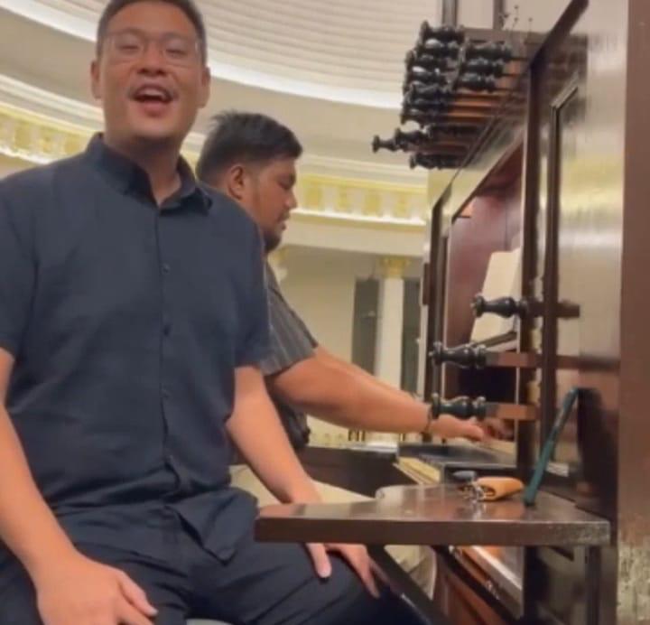 LAGU IDUL FITRI DARI GEREJA: Lagu berjudul