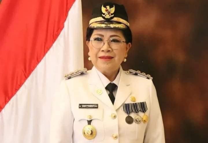 dr Rinny Tamuntuan