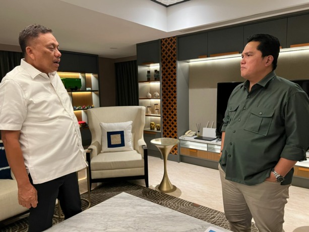 Olly Dondokambey dan Menteri BUMN Erick Tohir.