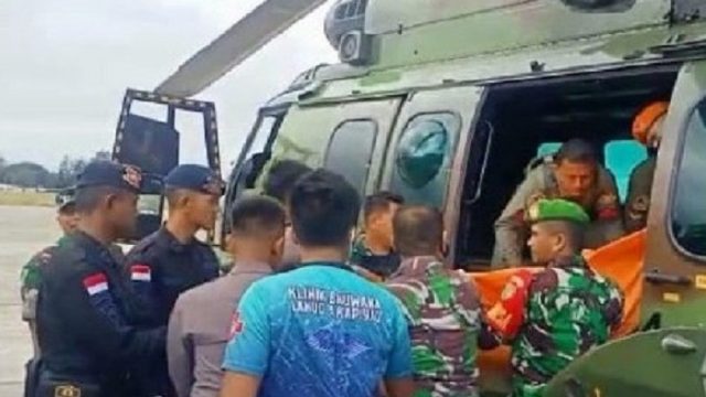 Semua warga korban kekejaman KKB pimpinan Egianus Kogoya itu langsung dievakuasi ke Timika, Papua, pada Sabtu (16/7/2022). Korban pembantaian KKB itu dievakuasi menggunakan satu pesawat dan tiga helikopter milik TNI-Polri.