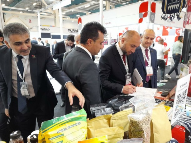 Kementerian LHK berpartisipasi pada MUSIAD Expo 2022 di Istanbul Turki. Yaitu pameran dagang Business Trade Mission terbesar Turki dan Eropa yang diselenggarakan setiap dua tahun.