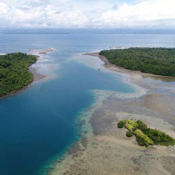 Pulau cepat yang berada di perairan Tatapaan. (Istimewa)
