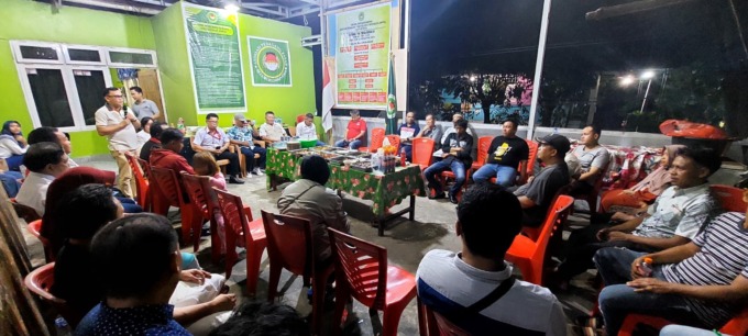 Sosialisasi dan penyuluhan bantuan hukum dari Posbakumadin, bersama pedagang pasar yang tergabung dalam APPSI Kota Bitung.(Dok Humas APPSI Kota Bitung)