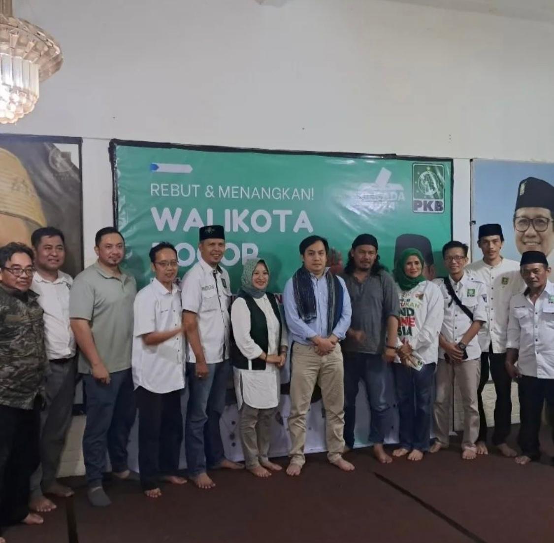 Aji Jaya Bintara mendaftarkan diri di Pilwalkot Bogor melalui Gerindra dan PKB