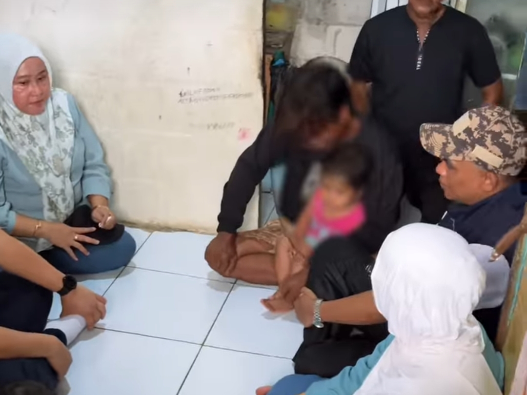 Gibran, warga Bojong Gede Bogor yang viral karena menangis kelaparan, kini menjadi penerima bansos.