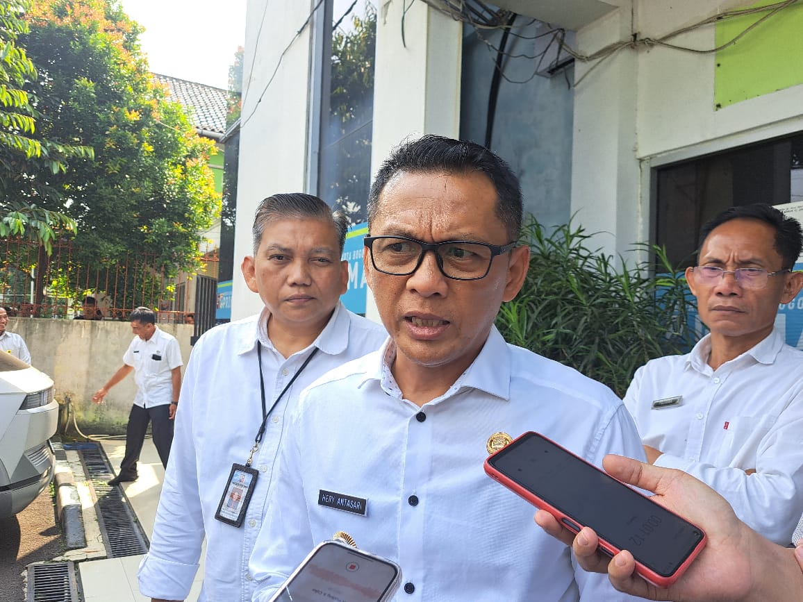 Pj Wali Kota Bogor menanggapi kasus pelaksanaan PPDB soal praktik pemalsuan dokumen.