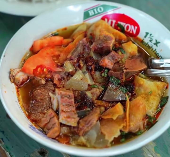 Soto Mie Mang Oding.