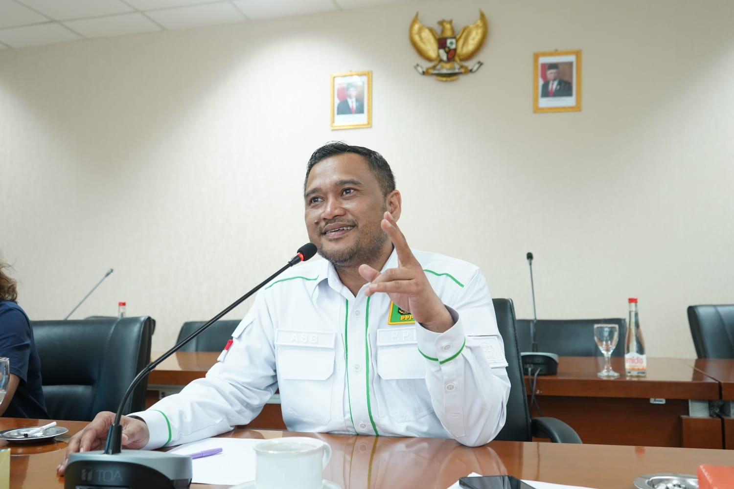 Ketua Komisi IV DPRD Kota Bogor, Akhmad Saeful Bakhri mengingatkan ASN di lingkungan Pemkot Bogor untuk menjaga netralitas menjelang Pilkada.