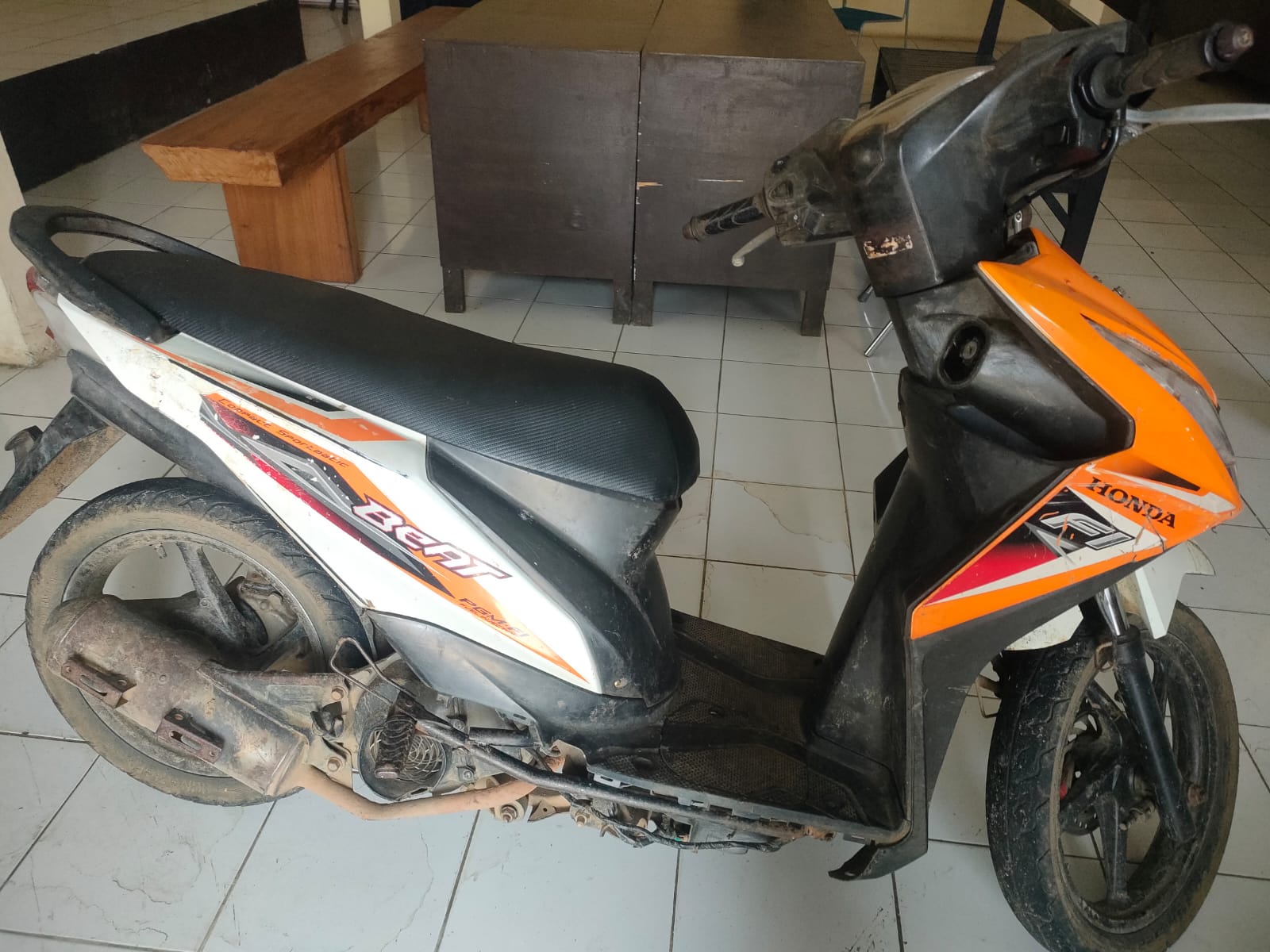 Barang bukti motor warga Kecamatan Rumpin, Kabupaten Bogor, yang digondol pelaku.