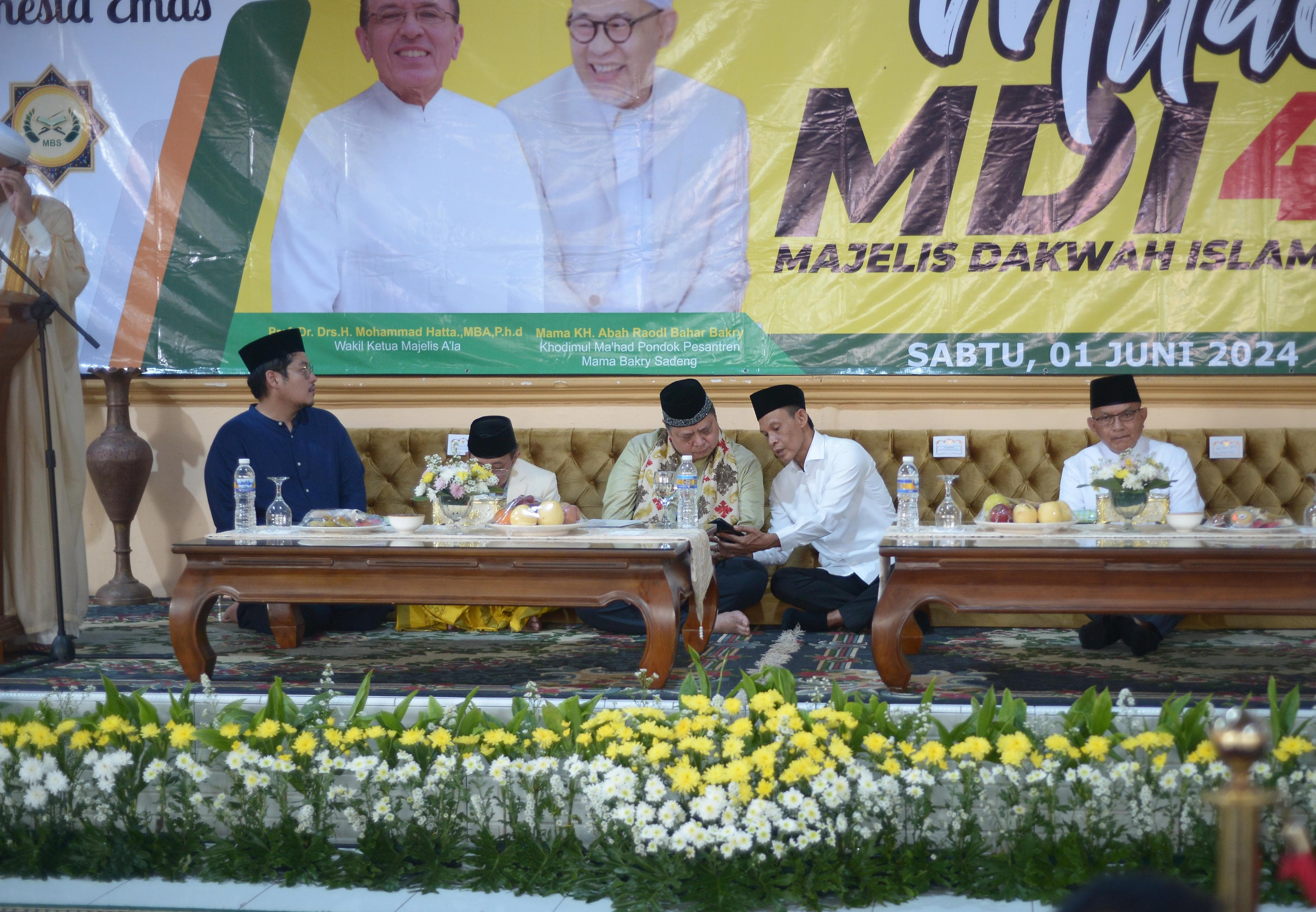 Ketua Umum Partai Golkar Airlangga Hartarto sudah bulat menunjuk Jaro Ade dan Dedie A Rachim untuk maju di Pilkada Bogor 2024 mendatang.