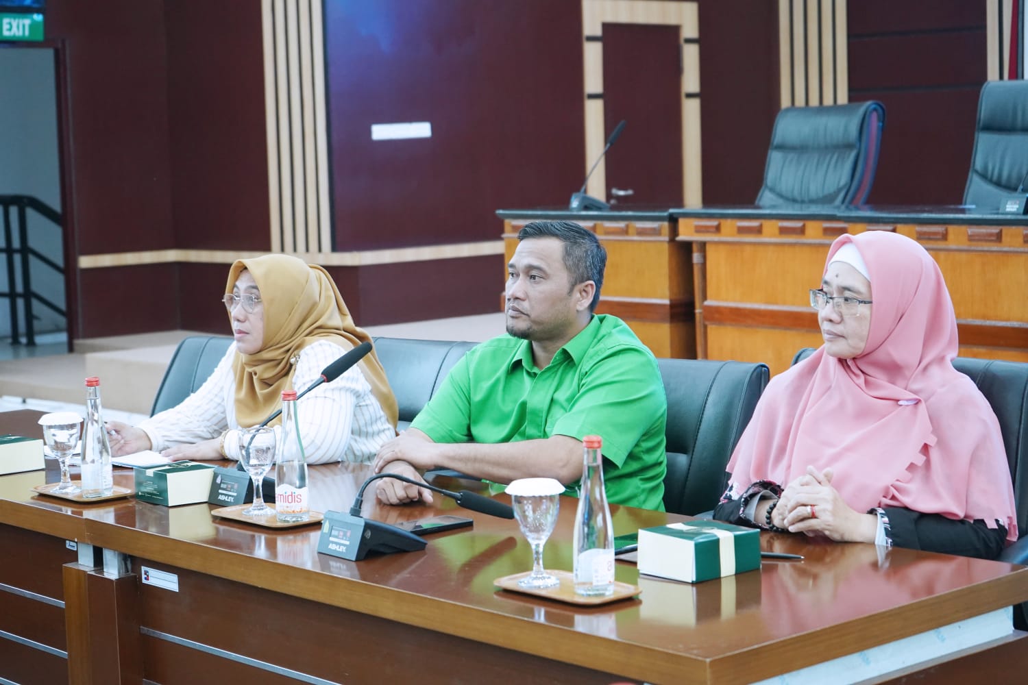 Ketua Komisi IV DPRD Kota Bogor, Akhmad Saeful Bakhri (tengah) menerima banyak aduan PPDB untuk tingkat SMA dan SMK.