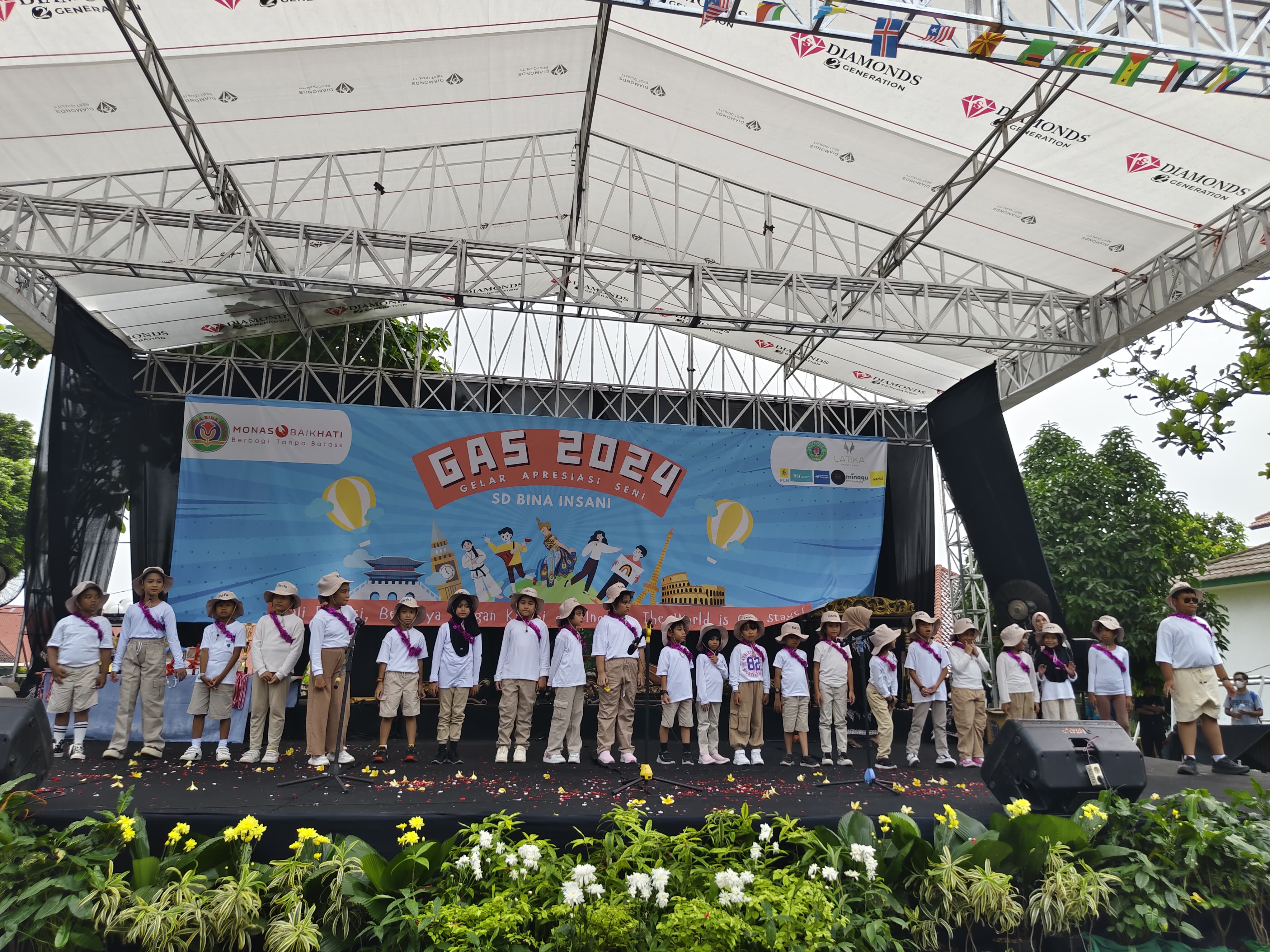 TAMPILKAN BAKAT: Anak-anak dari SD Bosowa Bina Insani menampilkan berbagai bakat dalam acara GAS, Sabtu (1/6). (SD BBI for Radar Bogor)