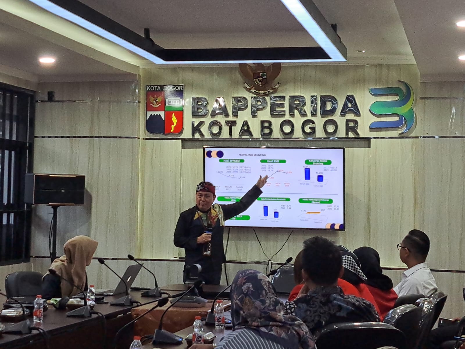 Rapat pembahasan perluasan kolaborasi pentahelix penanganan stunting.
