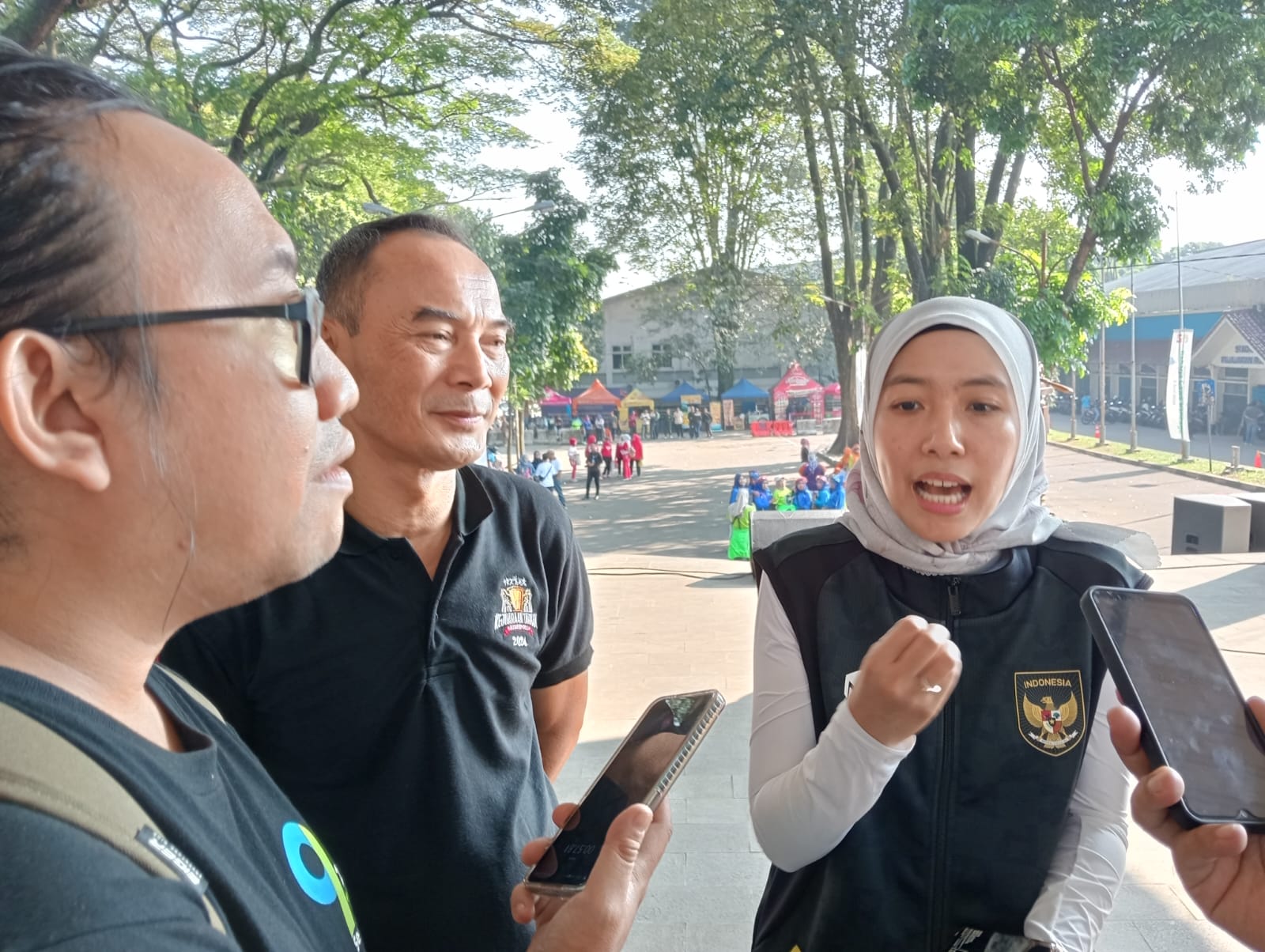 Staf Khusus Menpora Bidang Percepatan Inovasi Pemuda dan Olahraga, Hasintya Saraswati ditemui awak media.