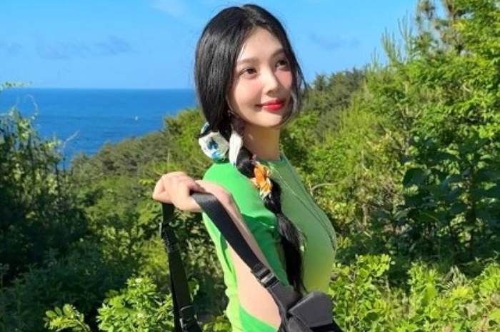 Anggota girl grup K-Pop, Joy Red Velvet