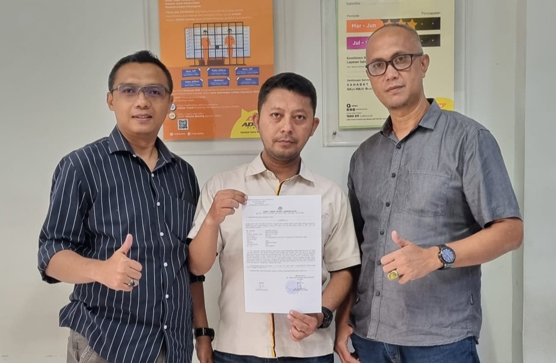 Adira Multi Finance Cabang Cibinong saat membuat laporan kepada kepolisian. (IST)