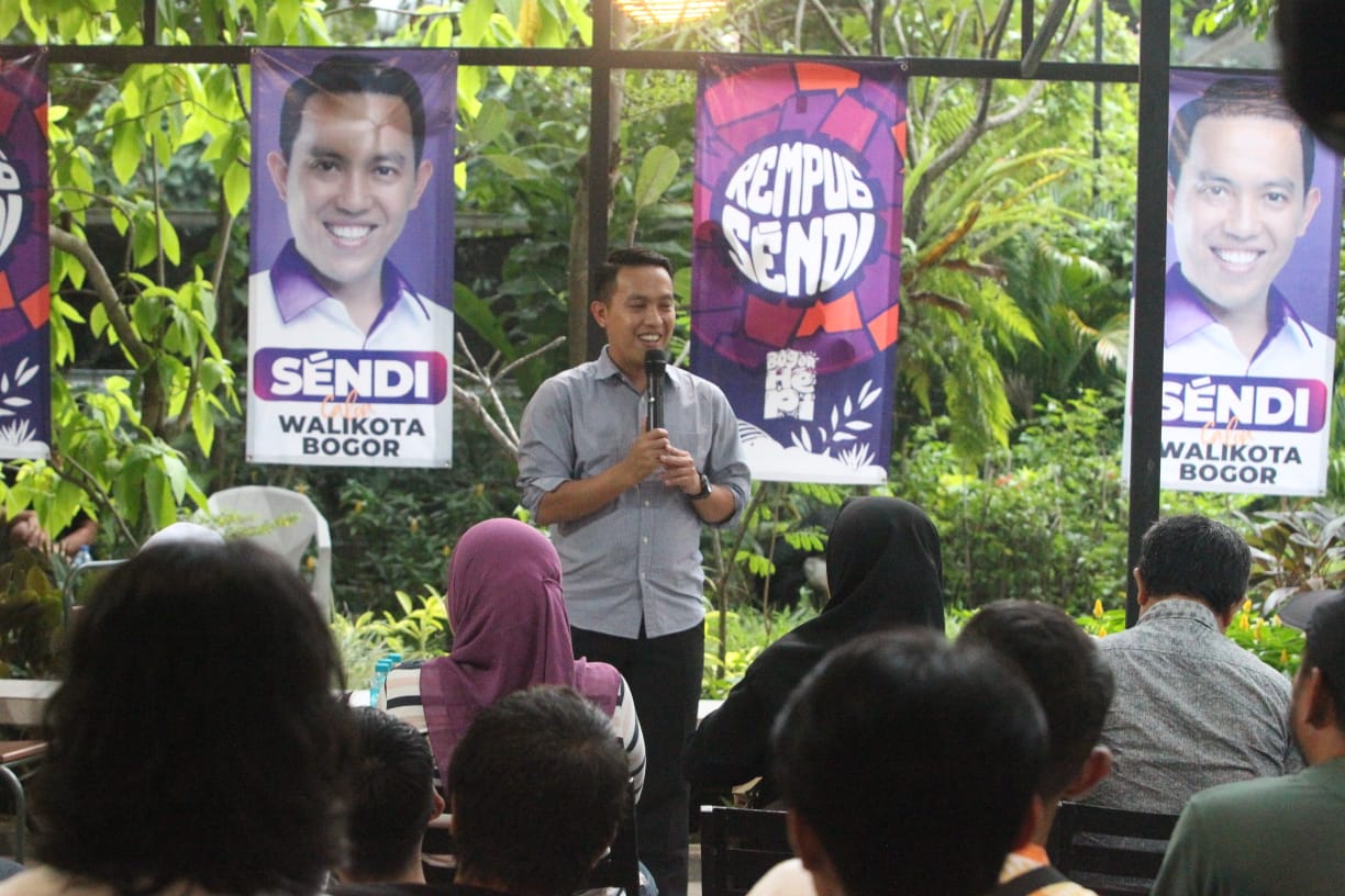 Bakal Calon Wali Kota (Bacawalkot) Bogor, Sendi Fardiansyah menggelar diskusi dan dengar pandapat bertajuk Rempug Sendi pada Selasa (11/6/2024).