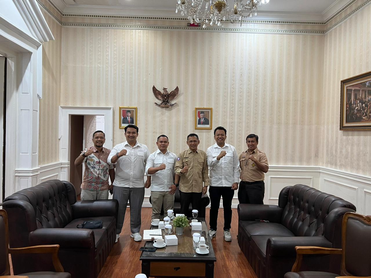 Pengurus HIPMI mengadakan audensi dengan Pj Wali Kota Bogor Hery Antasari.