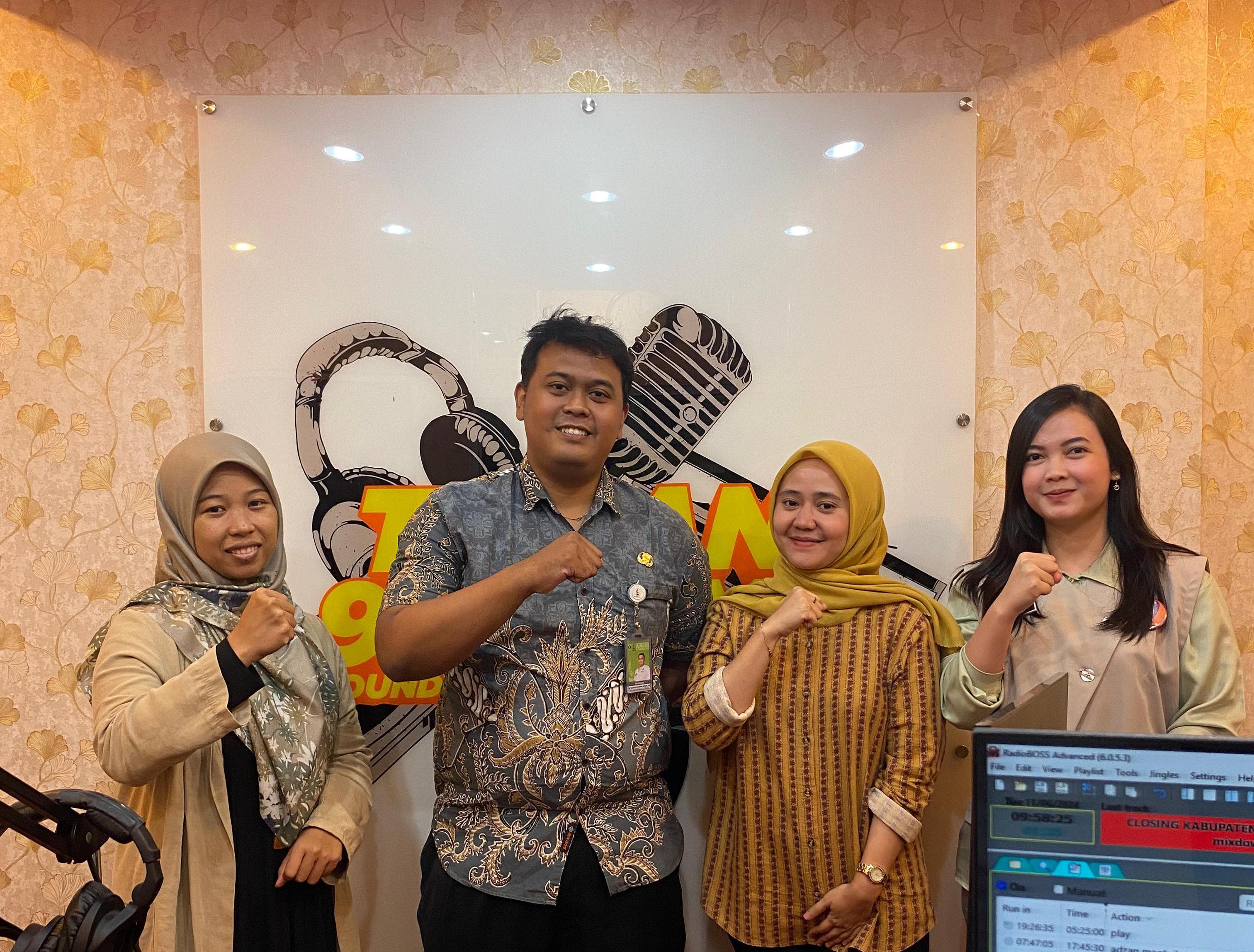 RSUD Leuwiliang edukasi masyarakat Bogor lewat radio Pemkab.