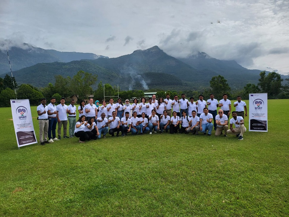 Perwakilan mahasiswa dan dosen IPB University ketika melakukan kunjungan ke beberapa kampus di luar neger, dalam rangkaian kegiatan SPIRIT Project.