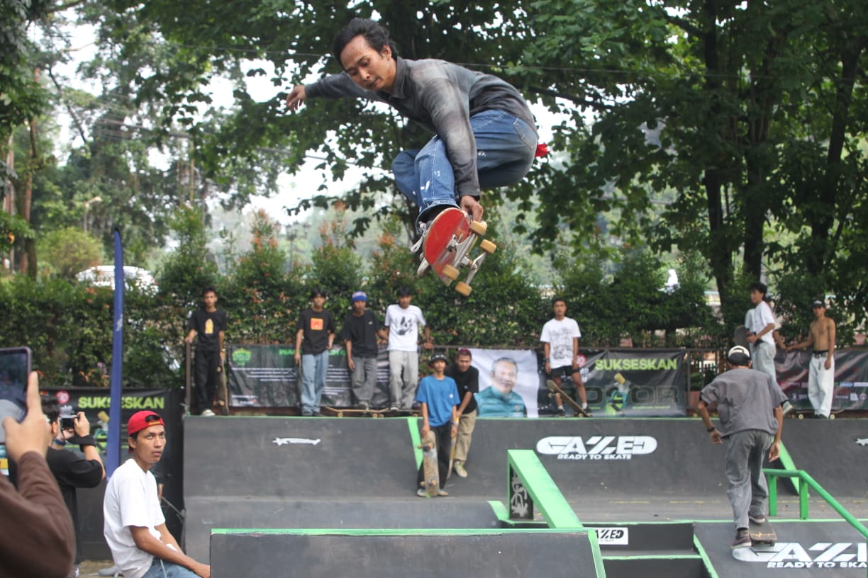 Bogor Go Skateboarding Day 2024 di skatepark sempur Bogor,  Jumat (21/6/2024) foto :sofyansyah/radar bogor