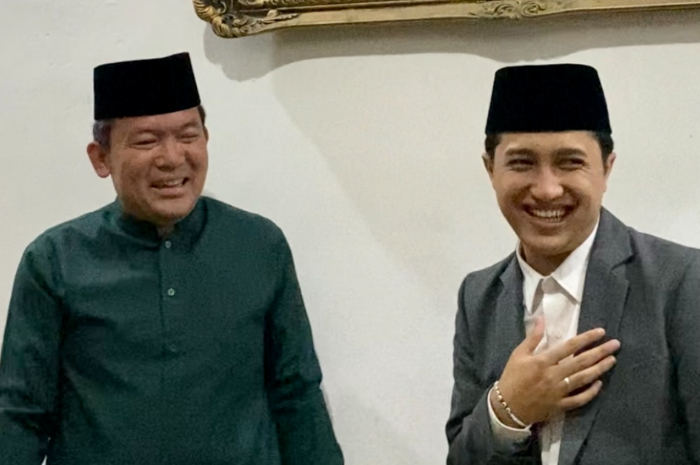Dokter Rayendra (kiri) saat bersama&nbsp;Muhammad Yusuf Al Lampungi di Kota Bogor,&nbsp;Minggu (24/6/2024) malam.