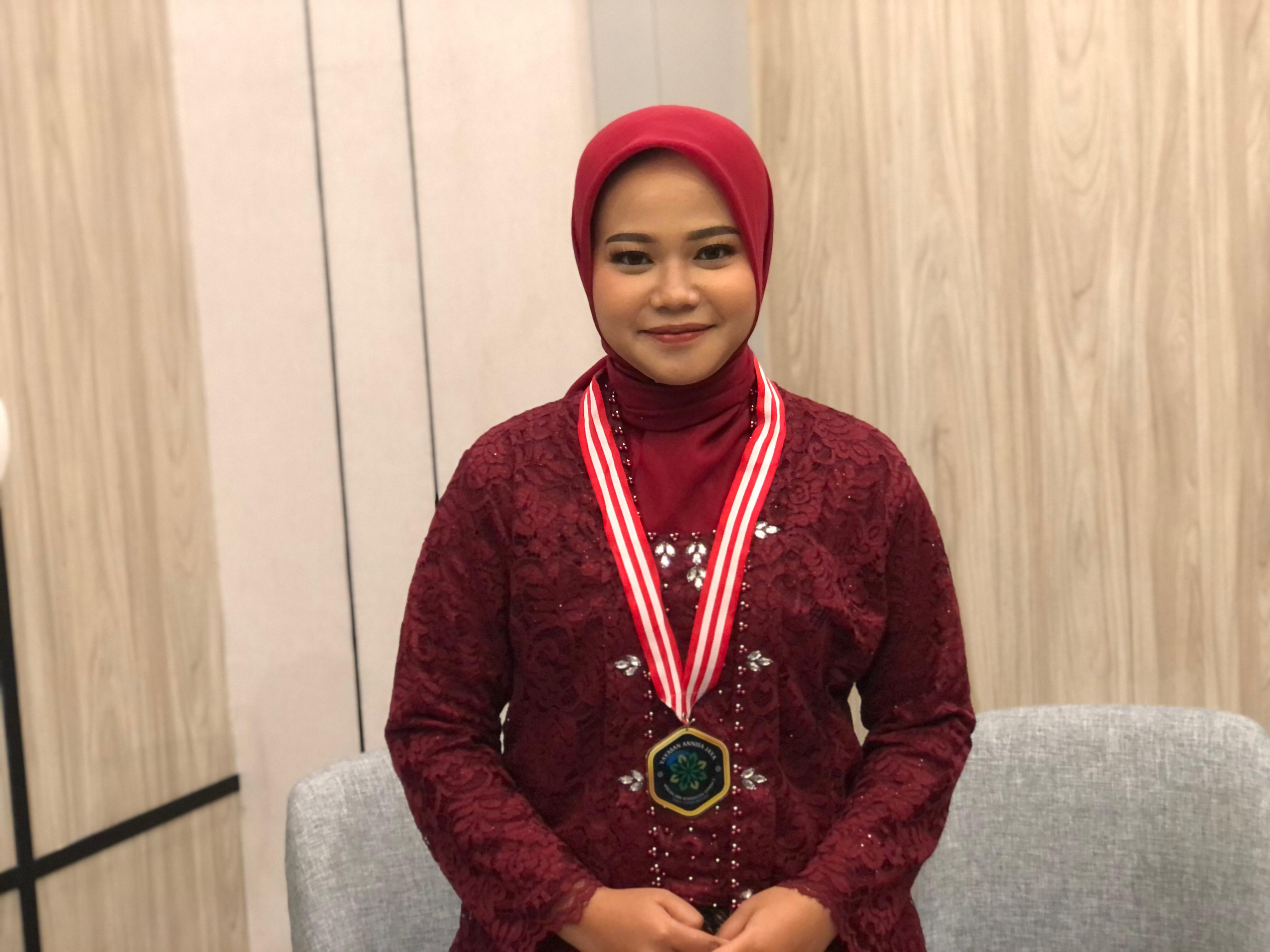 Fadwa Yakmi Syafira, lukusan SMK Kesehatan An Nisa 3, yang lolos seleksi kerja di Jepang.