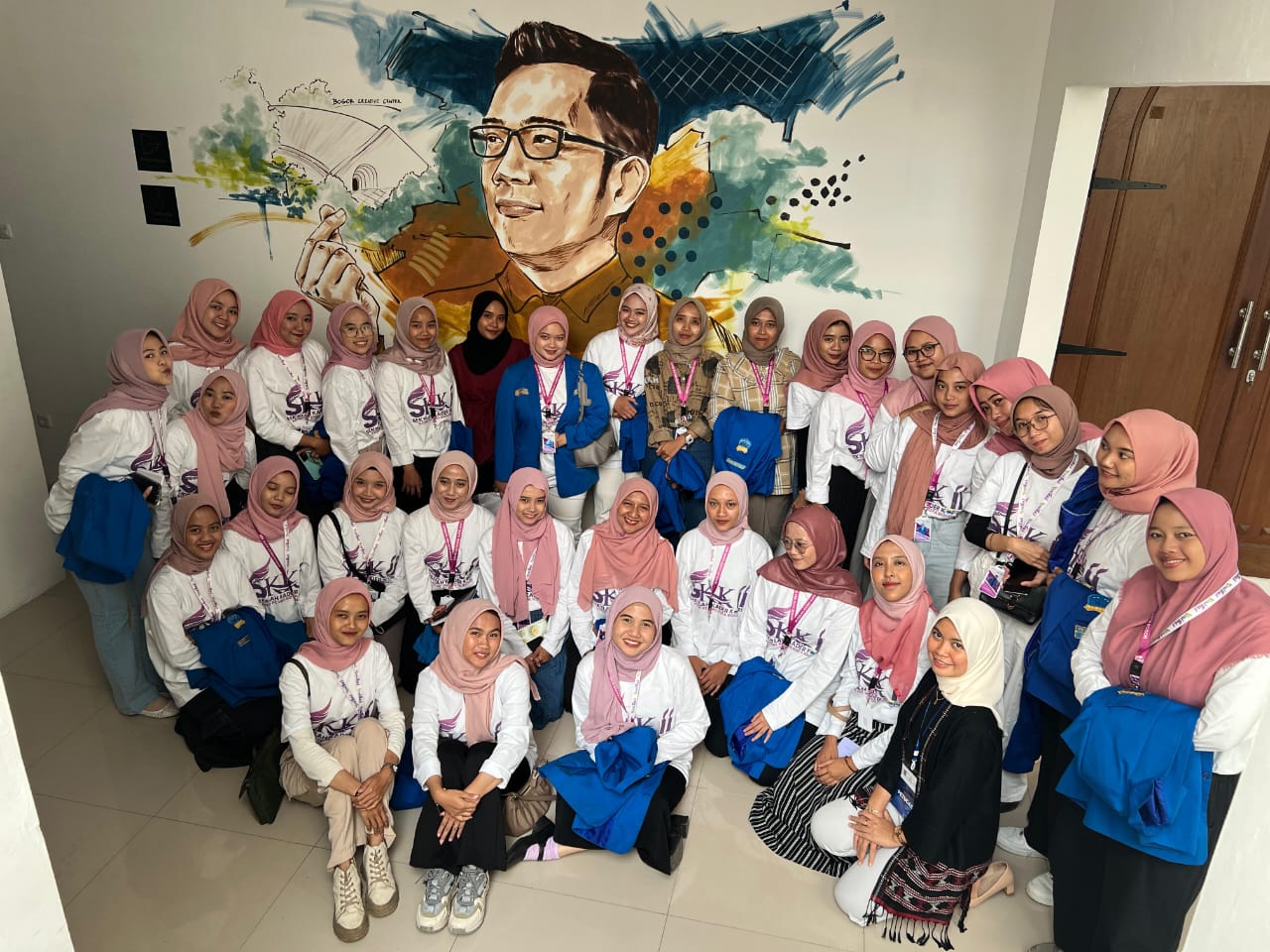PC Korps Pergerakan Mahasiswa Islam Indonesia Putri (KOPRI) Kota Bogor, menggelar Sekolah Kader Kopri se-Jawa Barat di Wisma Dharmais Bogor.