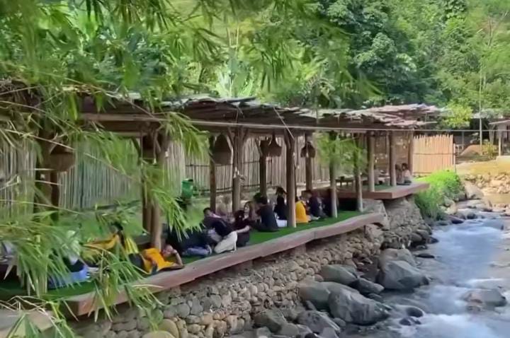Kopi Tepian Sentul yang berlokasi di Kampung Babakan Ngantay, Desa Karang Tengah, Kecamatan Babakan Madang, Kabupaten Bogor.