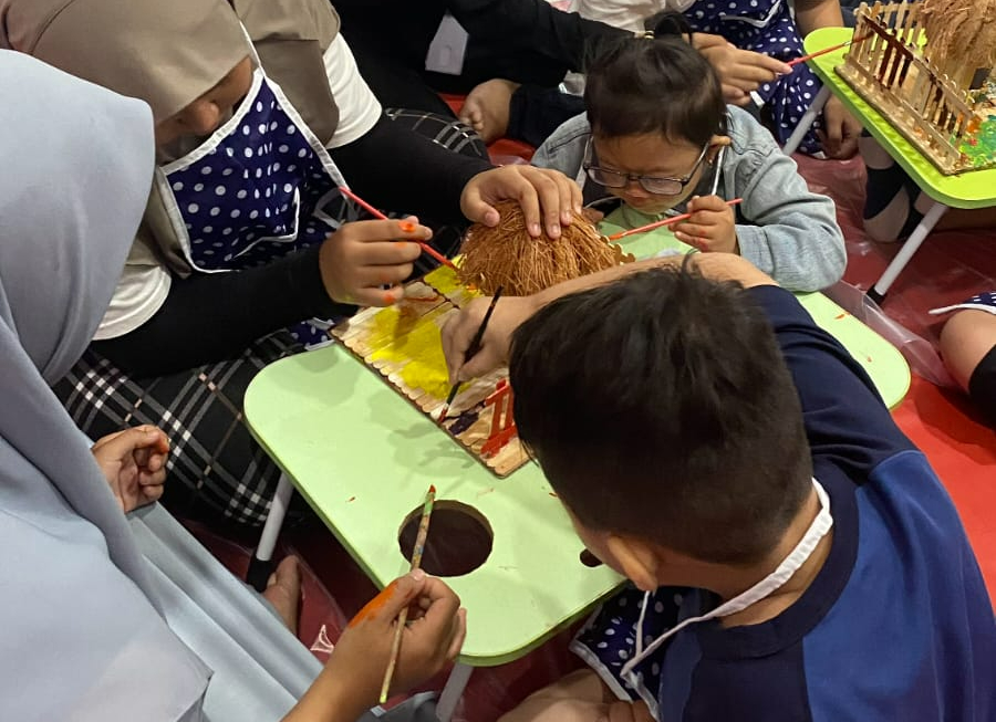 Tim PKM-PM IPB Lakukan Program Meningkatkan Social Self-Confidence berbasis Gamifikasi Budaya di Yayasan Anak Spesial Indonesia