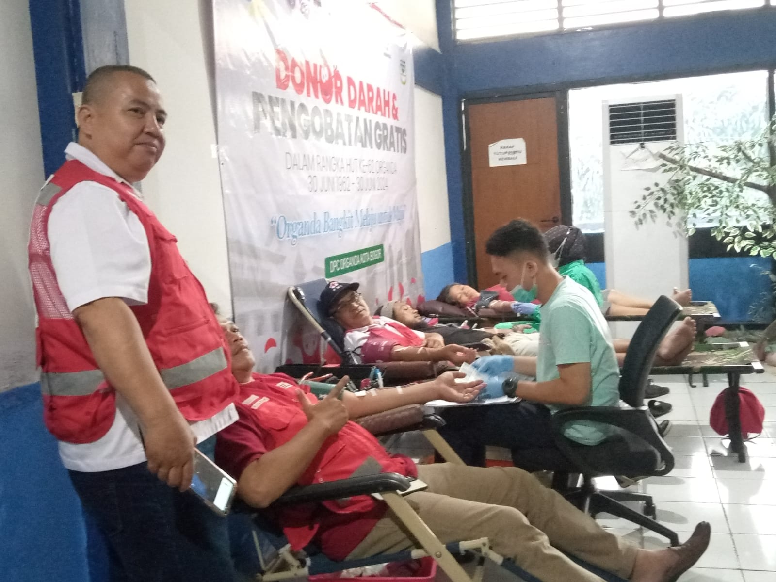 Kegiatan donor darah yang digelar DPC Organisasi Angkutan Darat (Organda) Kota Bogor di Terminal Baranangsiang.
