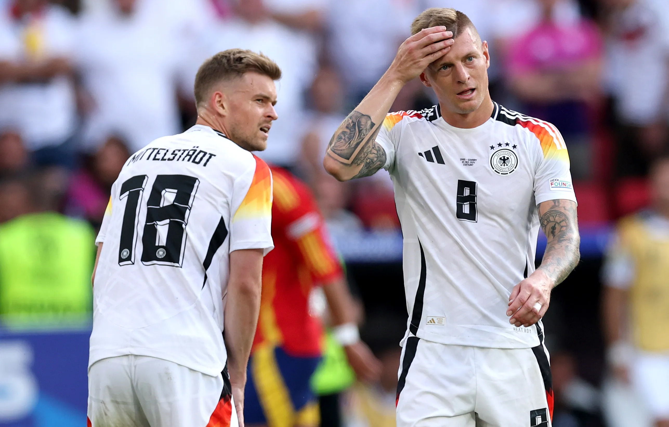 Toni Kroos resmi pensiun usai Jerman tersingkir di Euro 2024. (The Sun)
