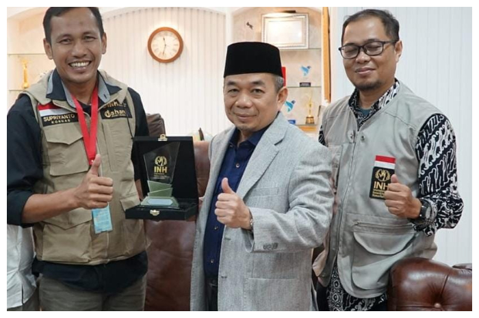 Politisi PKS Jazuli Juwaini, ikut membantu Rp 200 juta untuk membangun Kembali Jalur Gaza, Palestina.