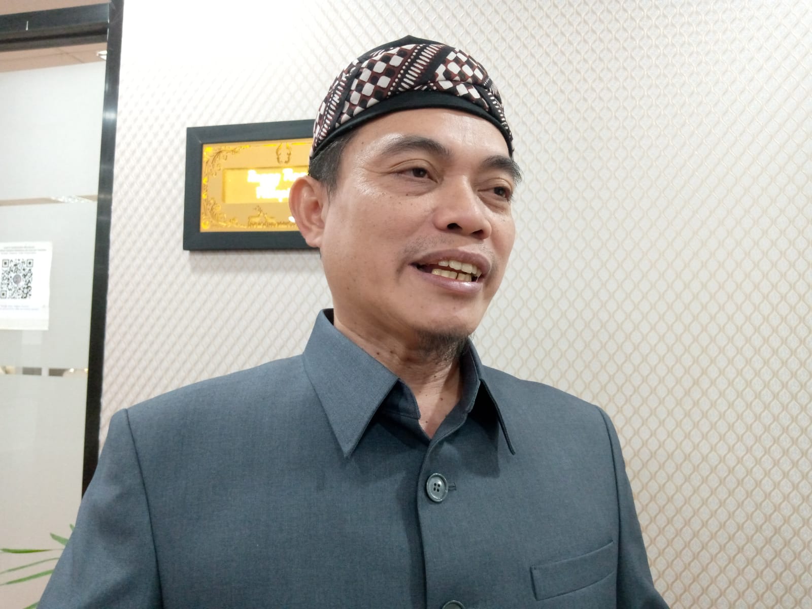 Anggota Komisi III DPRD Kota Bogor, Karnain Asyhar meminta penjelasan Pemkot terkait melesetnya target graounbreaking PSEL Galuga.