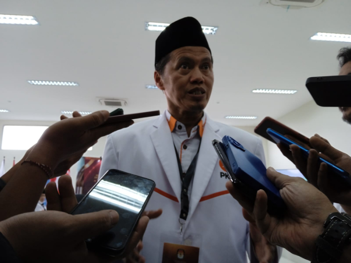 Ketua DPD PKS Kabupaten Bogor Dedi Aroza. foto Hendi Novian / Radar Bogor
