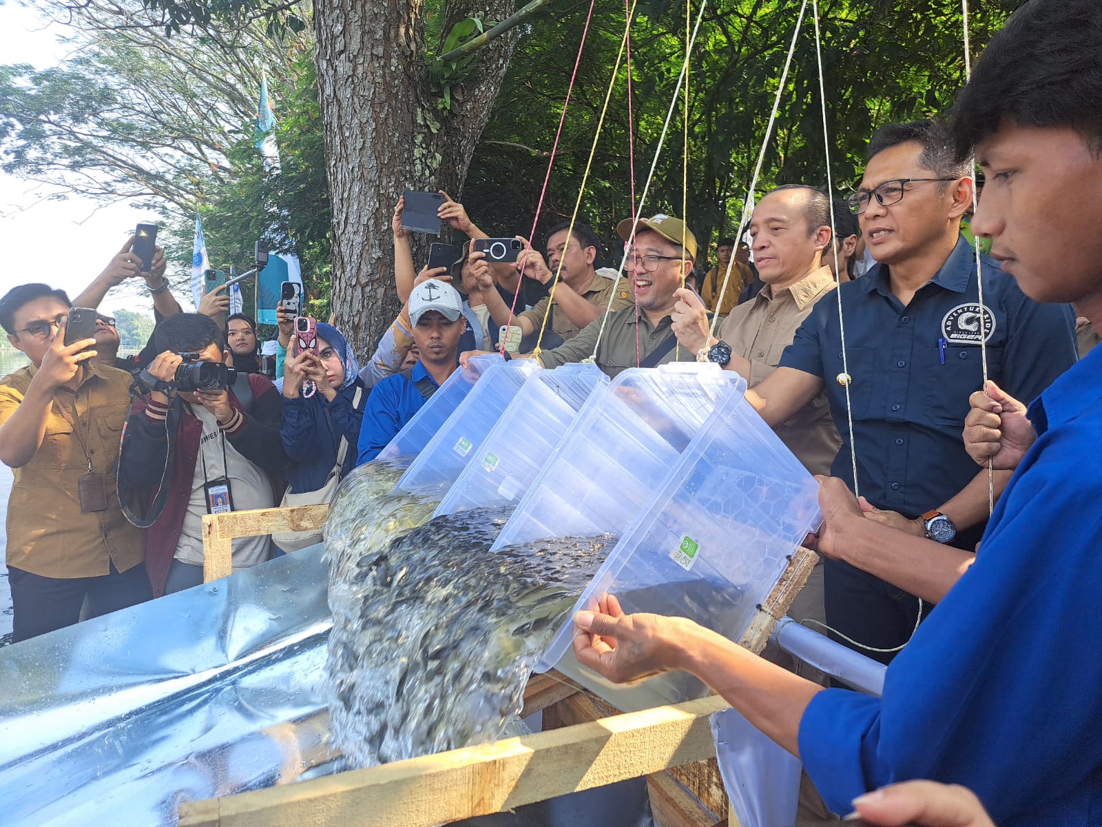 DPP Himpunan Alumni Fakultas Kehutanan (HAE) IPB University menggelar event Bogor Go Green di Kawasan Situ Gede, Kelurahan Situ Gede, Kecamatan Bogor Barat, Kota Bogor, Sabtu (13/7/2024).