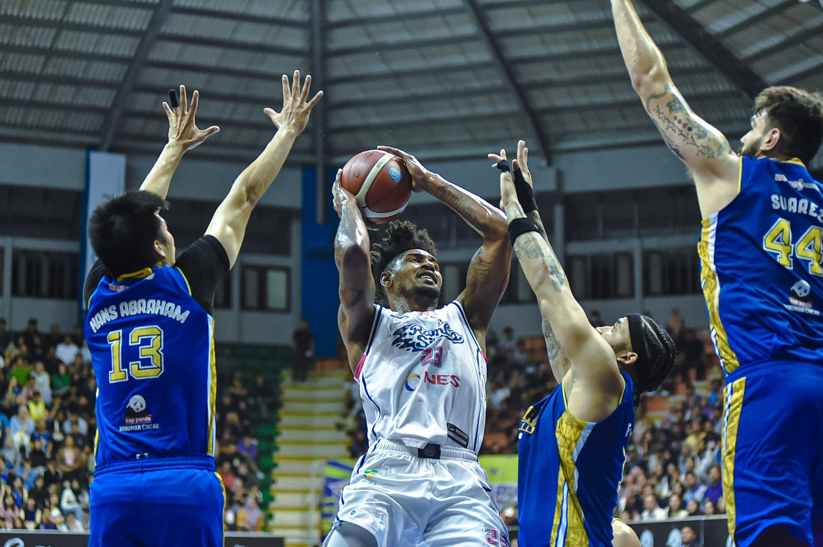 RANS Simba Bogor Kalahkan Harum Prawira Bandung di Gim kedua Playoff IBL 2024. (IBL)