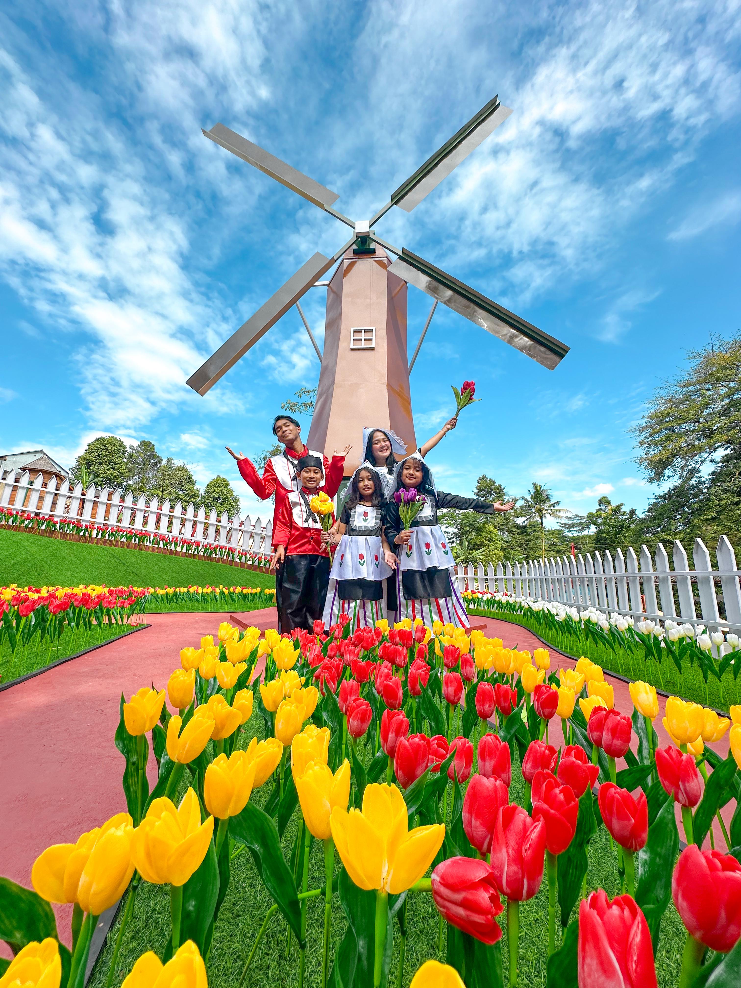 Taman Belanda yang ada di Rivera Bogor