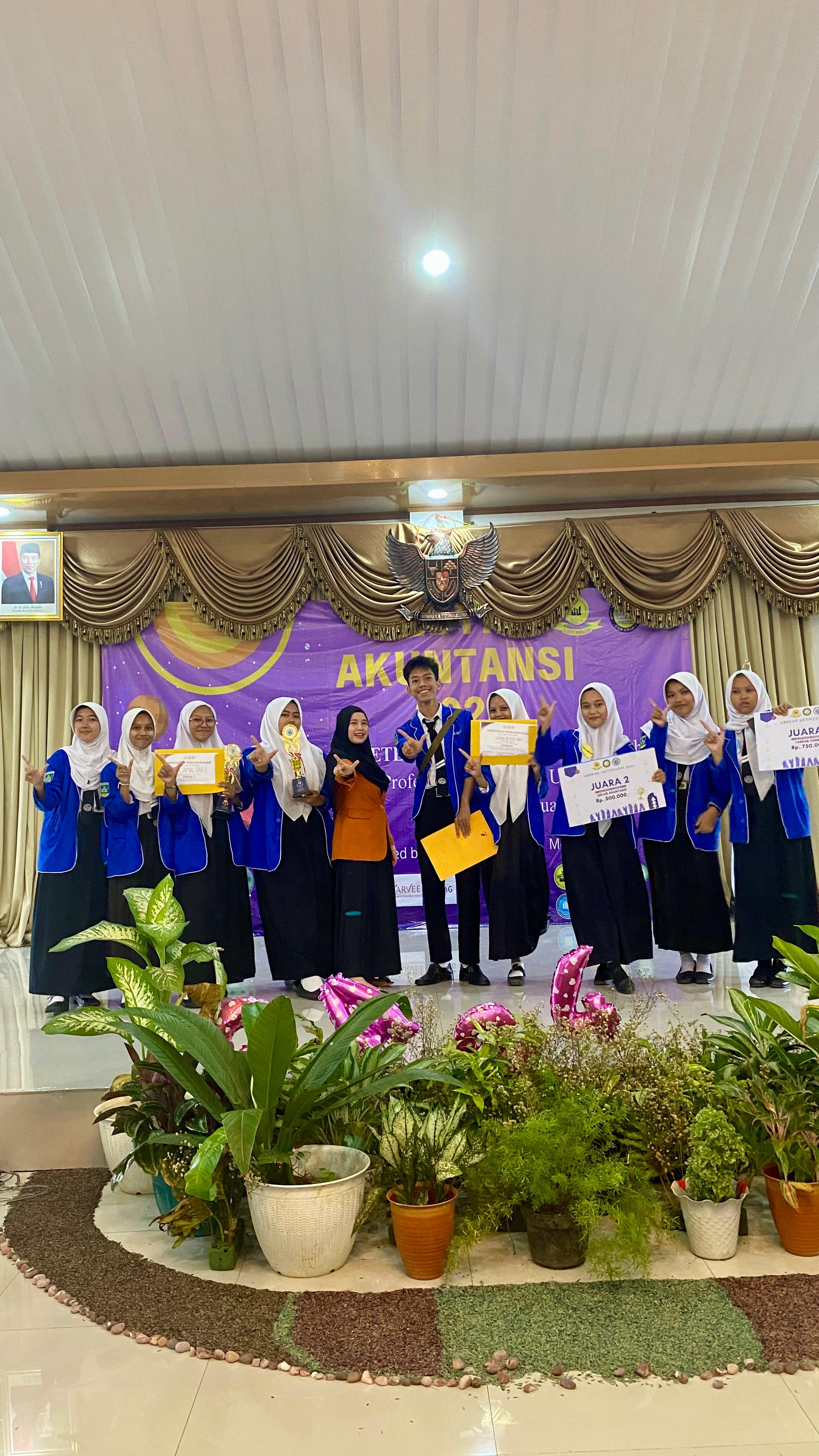 Catat Prestasi, Anak SMK Amaliah 2 Bogor Sabet 2 Juara di Gebyar Akuntansi