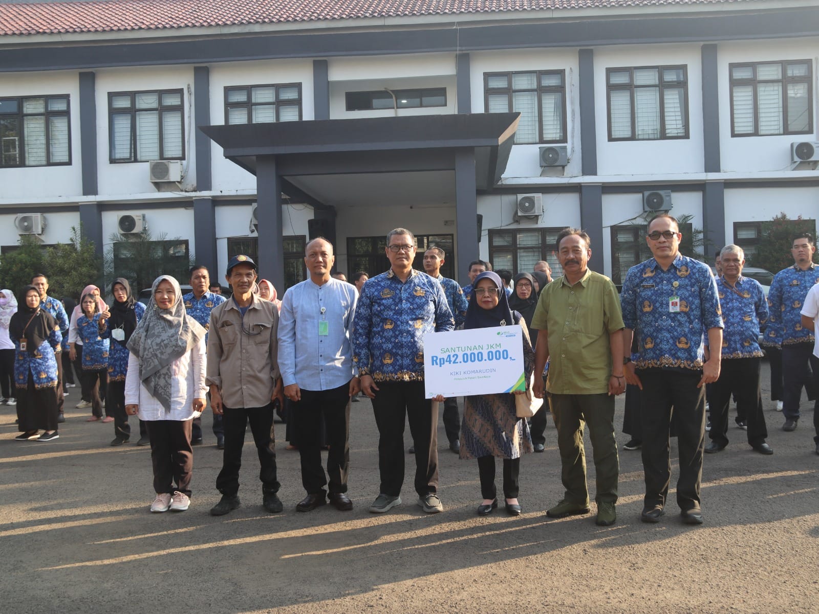 Alhi waris Penyuluh Pertanian Swadaya (PPS) di Kecamatan Nanggung, Kabupaten Bogor, mendapat saninan dari BPJS Ketenagakerjaan Bogor Cileungsi.