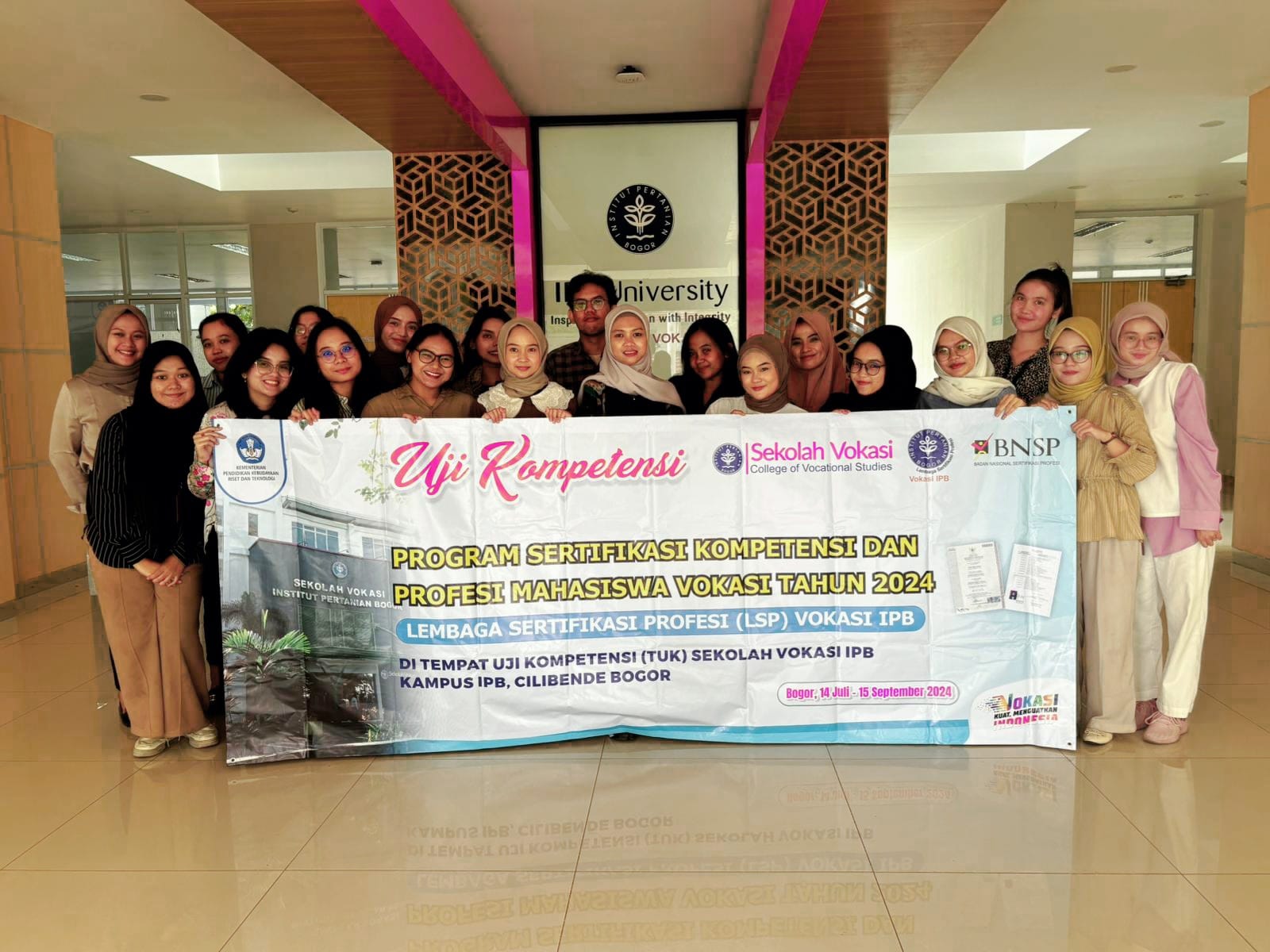 Mahasiswa Program Studi Akuntansi SV IPB University mengikuti Skema Sertifikasi Teknisi Akuntansi Ahli (Level 6).
